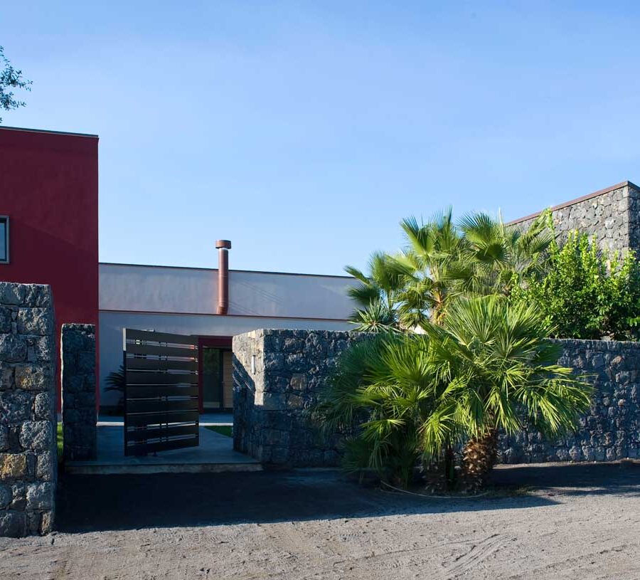 MG HOUSE – GIARRE